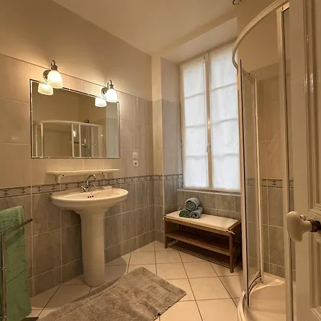 Maison De Charme Avec Grand Jardin, Au Coeur D'un Village Proche De Nevers * Lurcy-Lévis