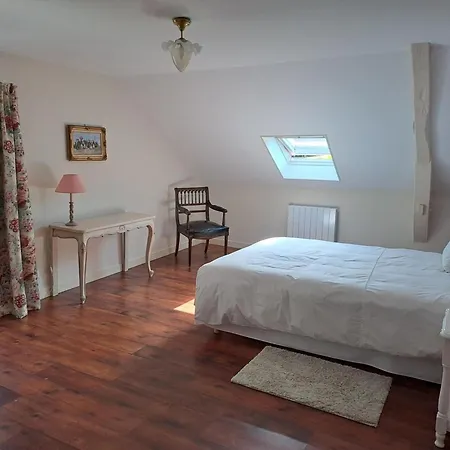 בית כפרי Maison De Charme Avec Grand Jardin, Au Coeur D'un Village Proche De Nevers *